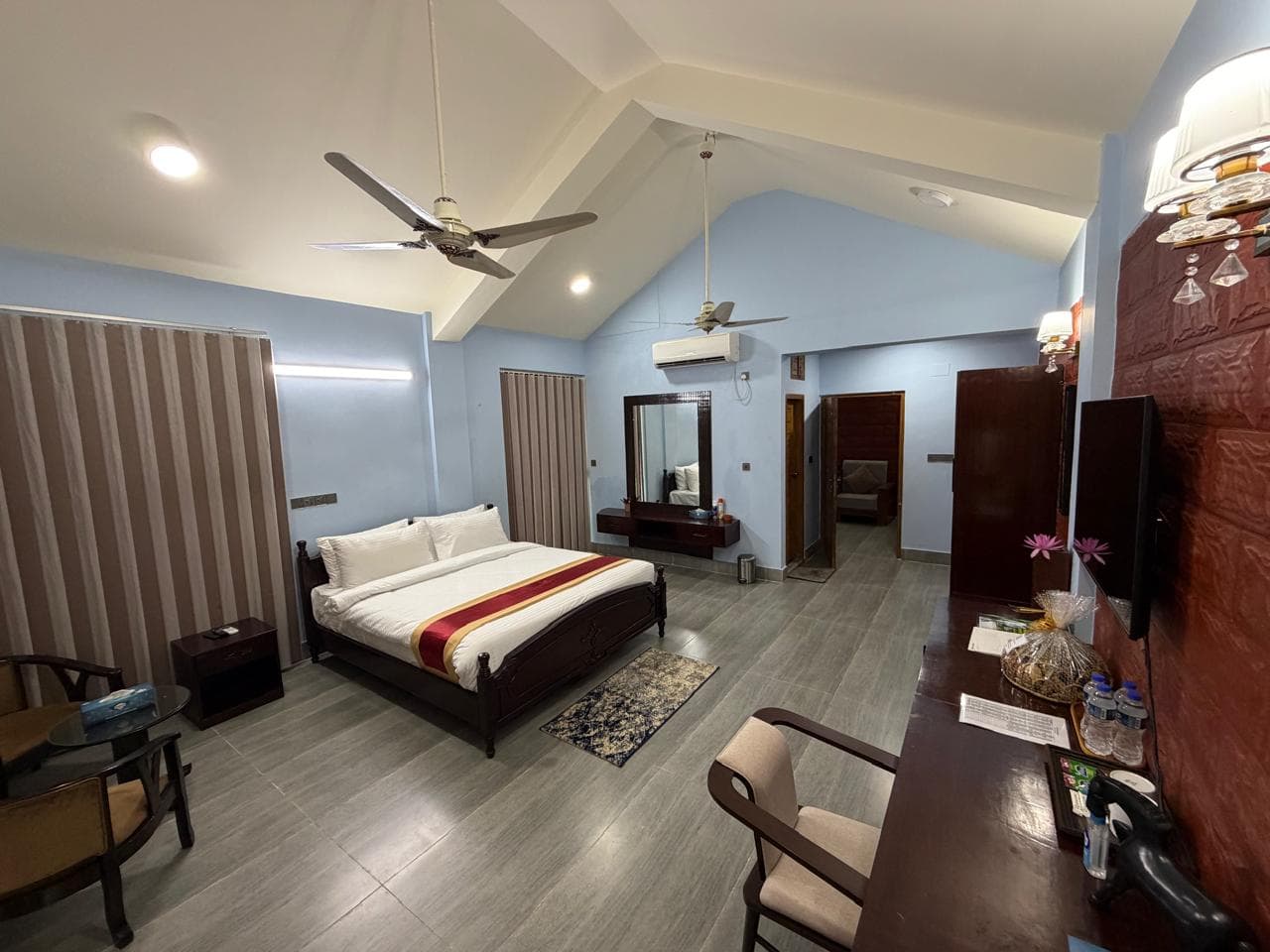 Premium Suite 3