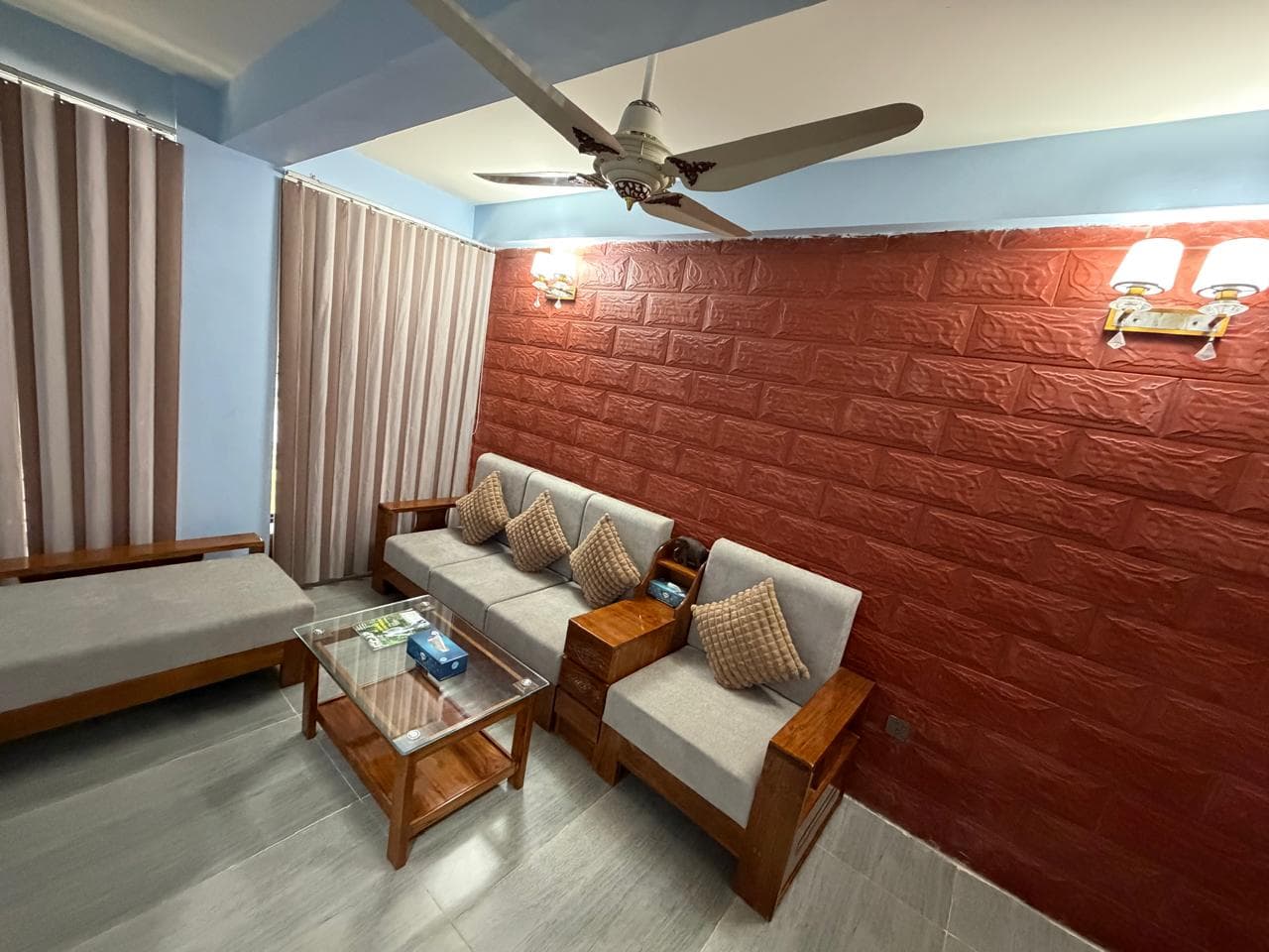 Premium Suite detail 1