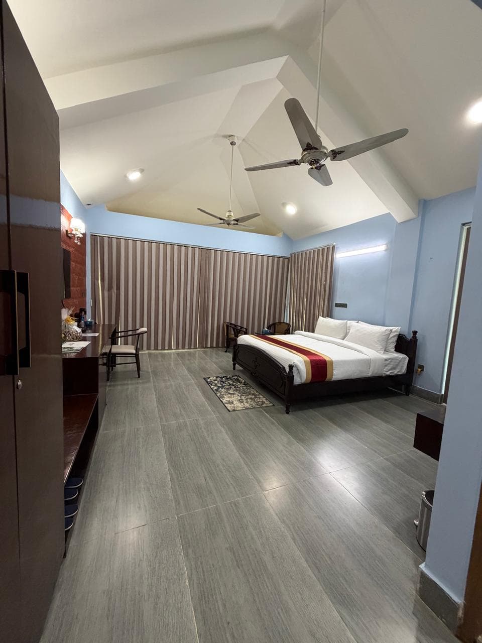Premium Suite detail 3