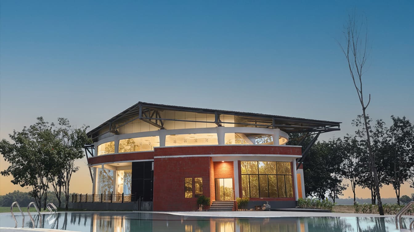 Chuti Forest Eagle Resort — Luxury Retreat